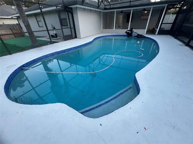 Building Photo - 7118 Caloosa Ct