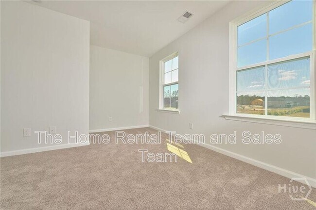 Building Photo - 293 McCrady Dr