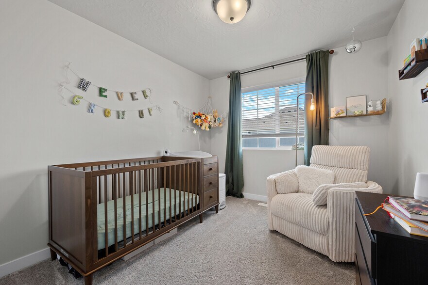 Building Photo - 74 S Baker Spring Cv