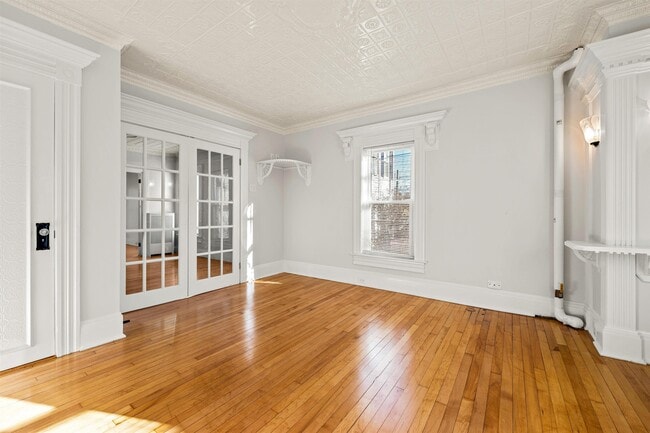 Building Photo - 26 Reservoir Ave