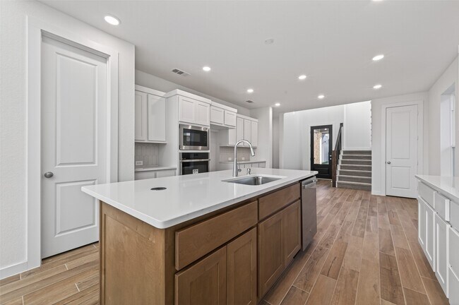 Building Photo - 3314 Verdant Ln