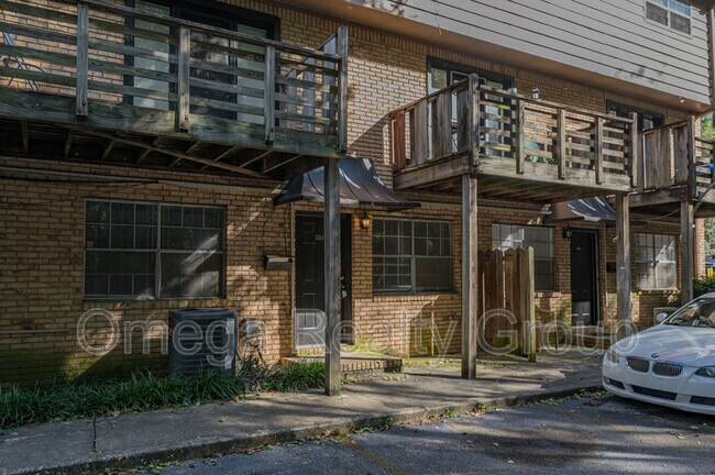 Building Photo - 3314 Warringwood Dr