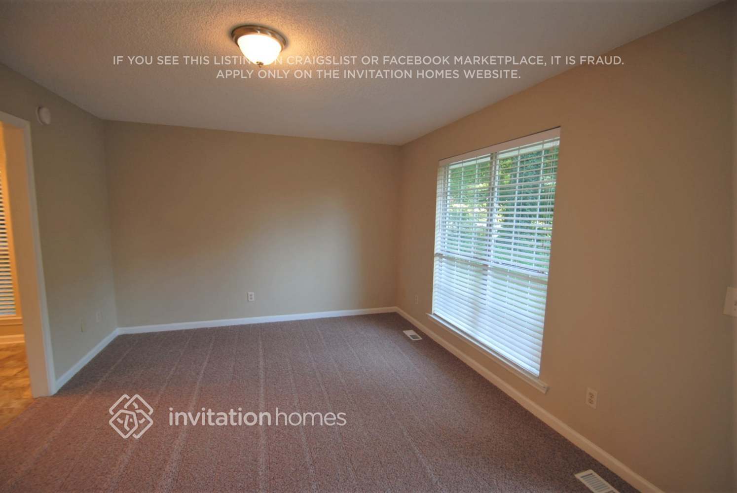 Building Photo - 6317 Mitchell Creek Dr