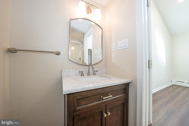 Building Photo - 1457 Manoa Rd