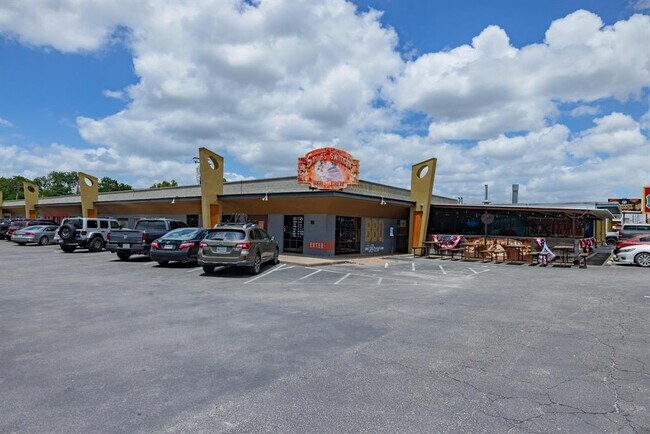 Building Photo - 1000 Arcadia Ave