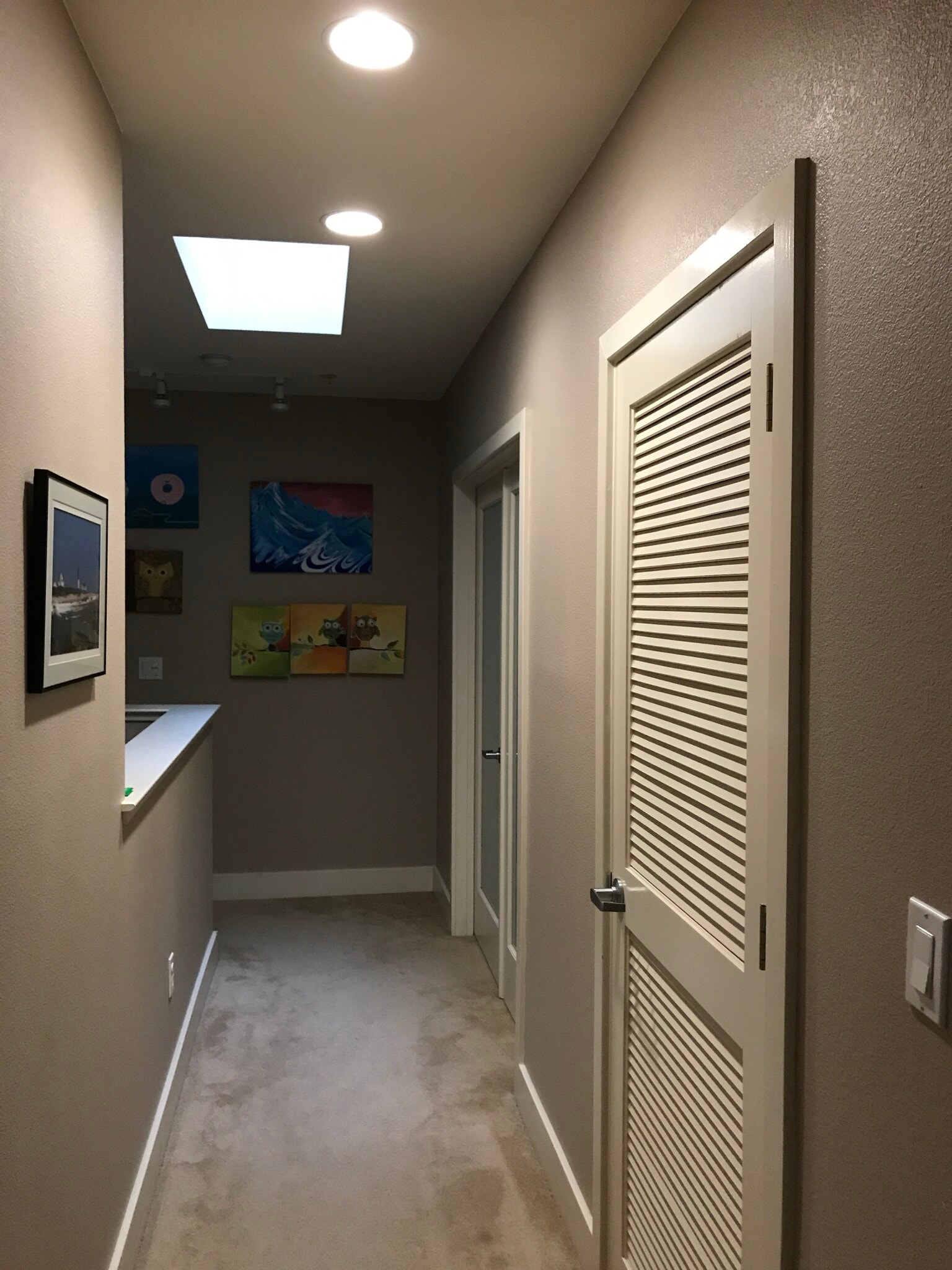 Upstairs hallway - 1 E Julian St