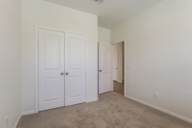 Building Photo - 32707 Stargazer Cv Ct