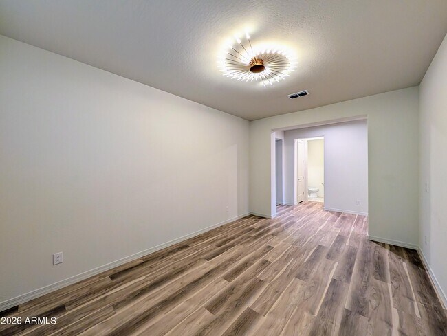 Building Photo - 5902 N 86th Dr