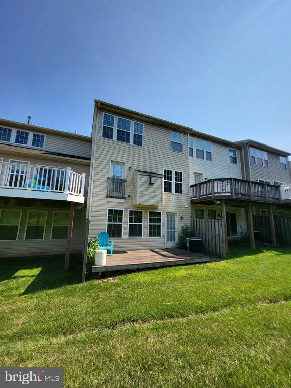 Building Photo - 7220 Maidstone Pl