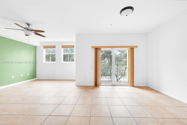 Building Photo - 10870 NW 88th Terrace