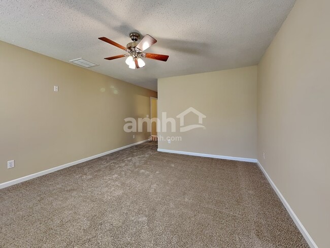 Building Photo - 273 Stone Meadow Ct