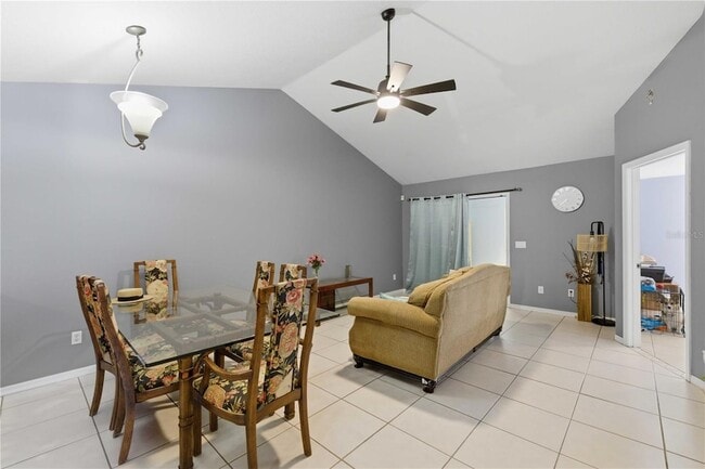 Building Photo - 7818 NE 21 Ave