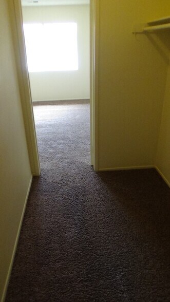 Master Bed walk in closet - 712 Summerwood Ln