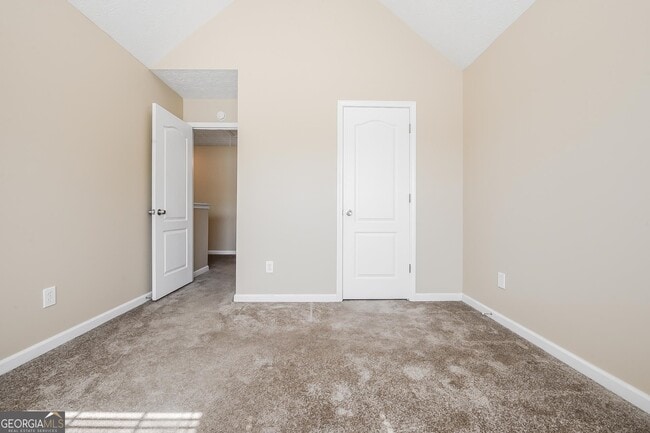 Building Photo - 2337 Brookgate Way