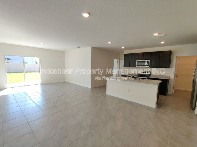 Building Photo - 34228 Jasper Stone Dr