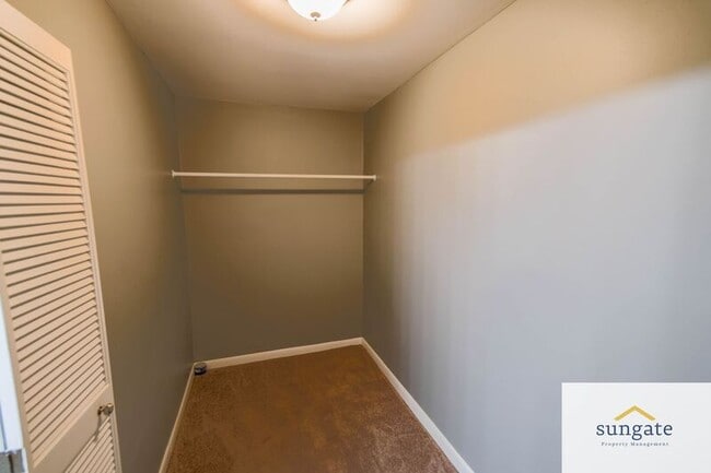 Building Photo - 6711 Park Heights Ave