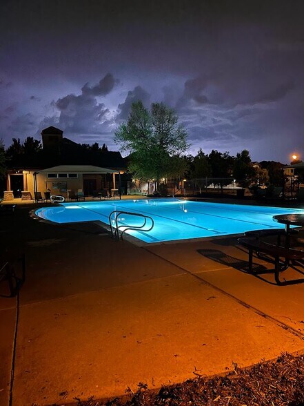 pool - 5355 Sage Brush Dr