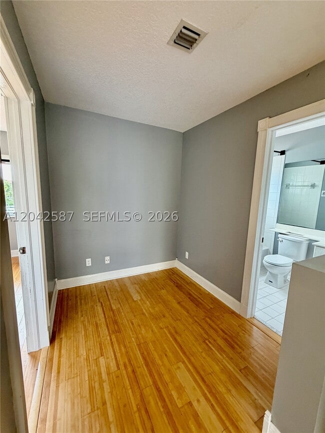 Building Photo - 2825 SW 127th Way