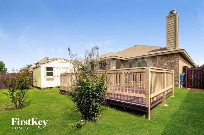 Building Photo - 1221 Goodland Terrace