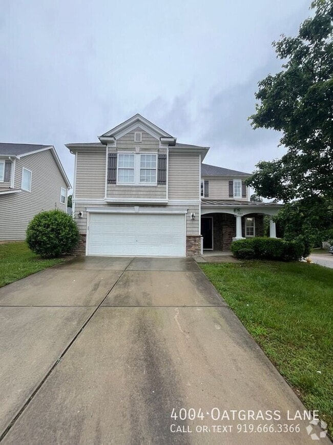 Building Photo - 4004 Oatgrass Ln