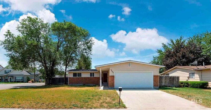 Primary Photo - 5603 Centerbrook Dr