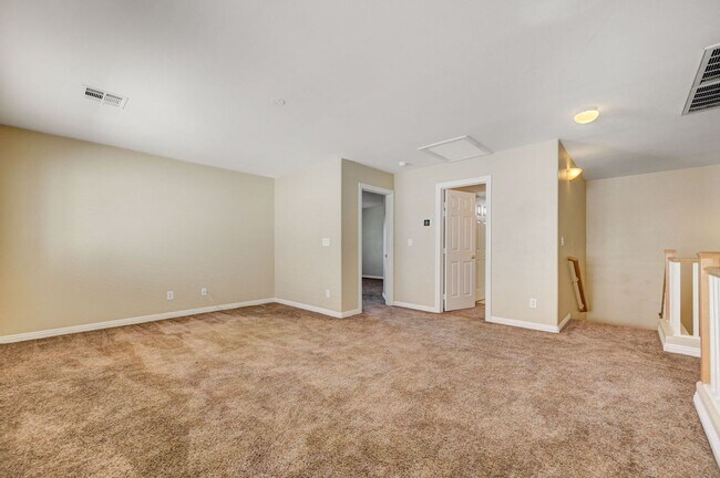 Building Photo - 1107 Aldenwood Ave