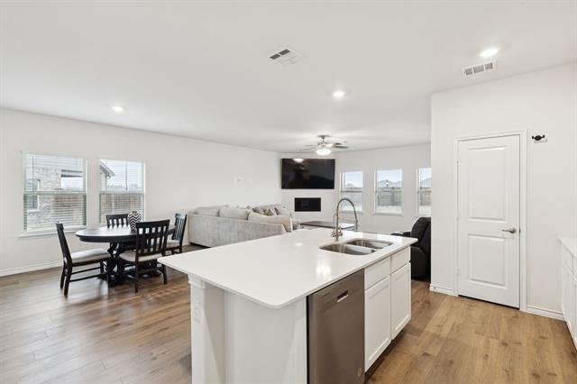 Building Photo - 3400 Honey Hl Rd