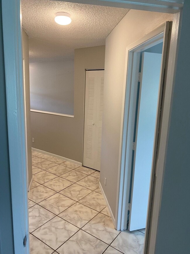 Building Photo - 11405 NW 35th St