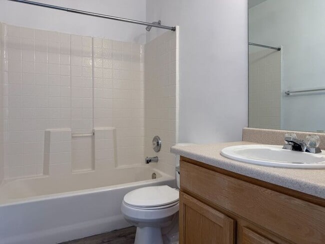 Building Photo - Peaceful Provo Townhome