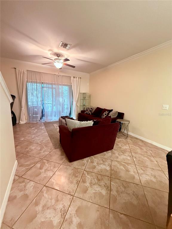 Building Photo - 2411 Willimette Dr