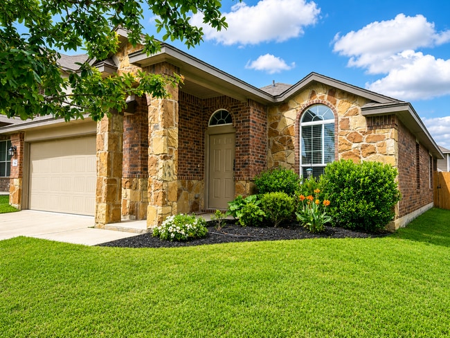Building Photo - AVAILABLE JUNE 22; APPLY TODAY ON OUR WEBSITE!!!