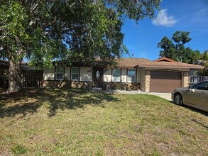 Building Photo - 3922 Cochise Terrace