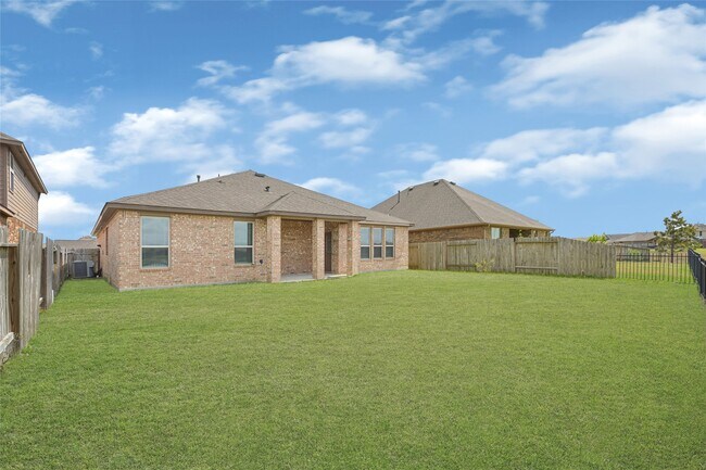 Building Photo - 4619 Grigio Pines Dr