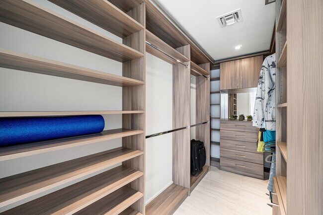 Building Photo - 5284 Boca Marina Cir S