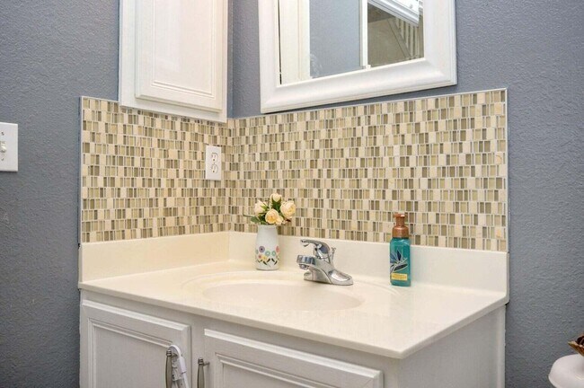 Building Photo - 673 Loblolly Bay Dr