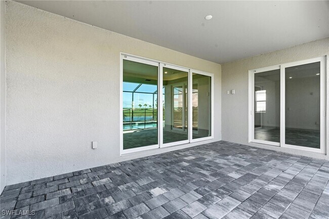 Building Photo - 44481 Mesquite Ln