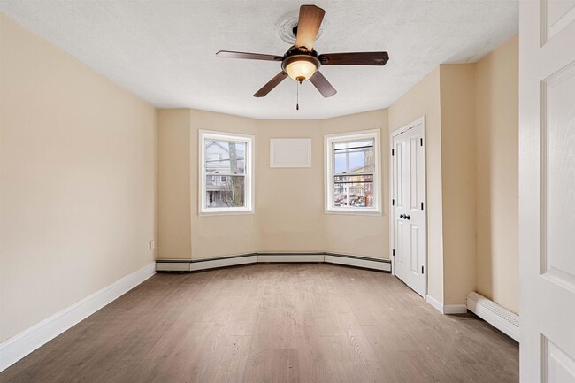 Building Photo - 378 Avenue C