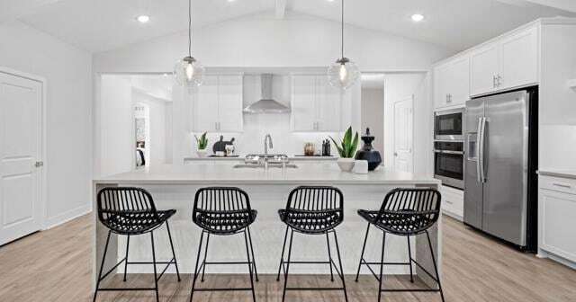 Building Photo - 42409 Lamporo Wy