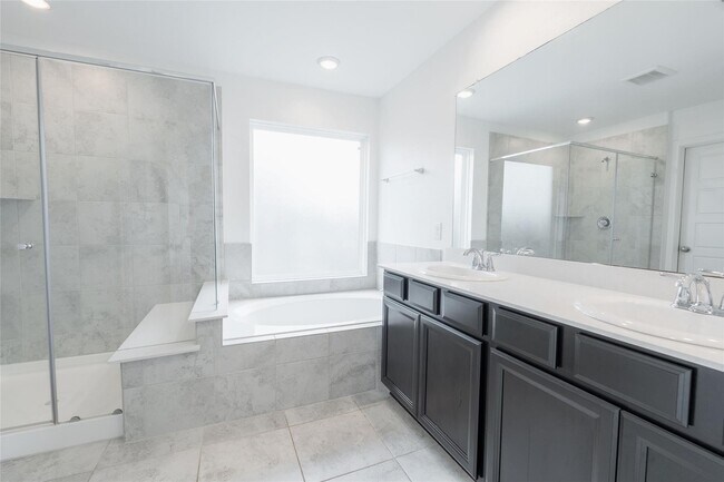 Building Photo - 24207 Asher Hollow Ln