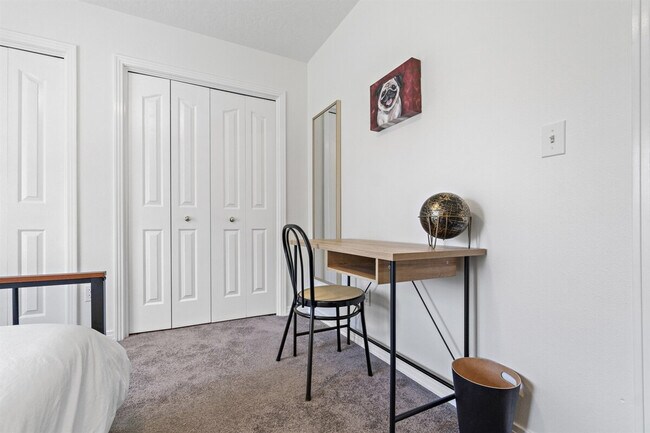 Building Photo - 9297 W Calico St