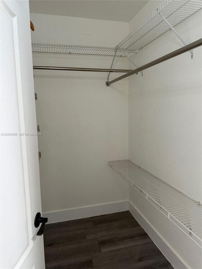 Building Photo - 8000 W 28th Ct