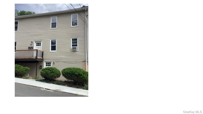 Primary Photo - 2 John St