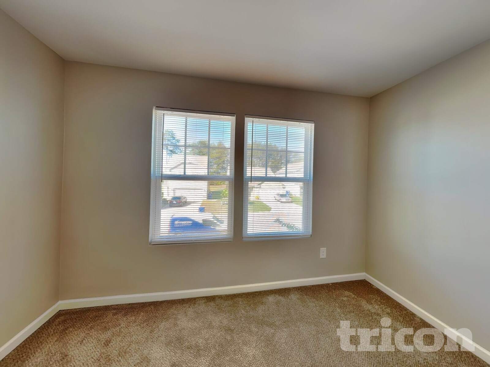 Building Photo - 1082 Bitting Hall Cir