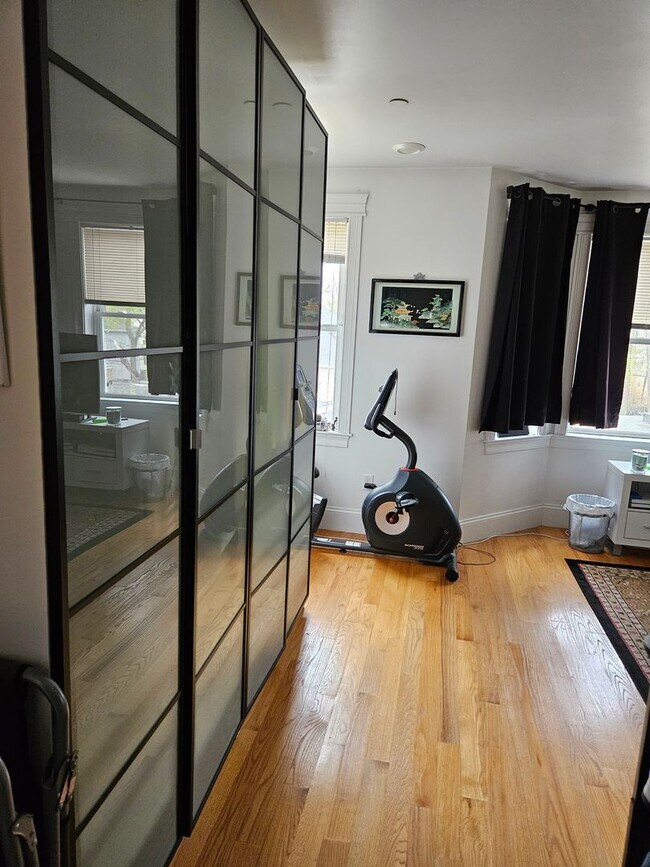 Building Photo - NO FEE!!  GORGEOUS LOWER ALLSTON 5 BED/3 BATH WITH A/C, WASHER/DRYER, PARKING