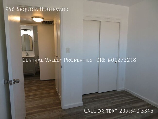 Building Photo - 946 Sequoia Blvd