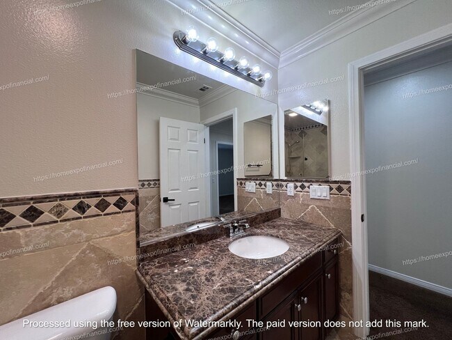 Building Photo - Nice Home For Rent