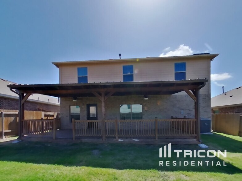 Building Photo - 3109 Chillingham Dr