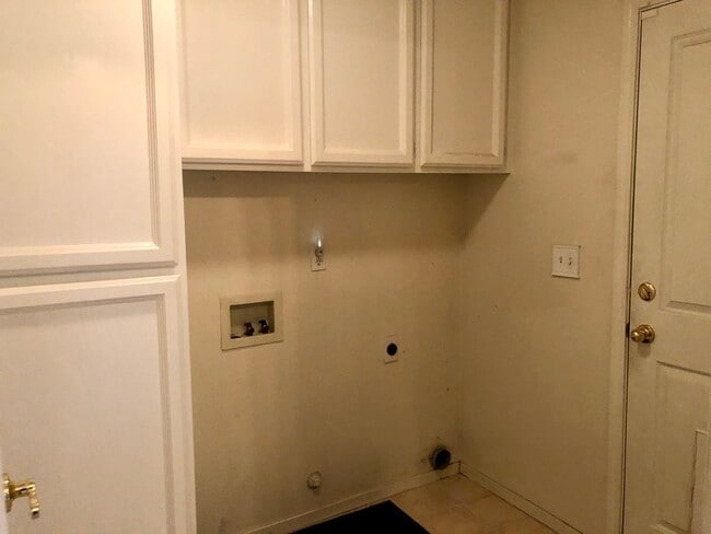 Building Photo - Beautiful 3 bedroom/ 2 bath home in Citrus...