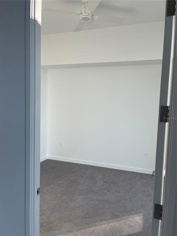 Building Photo - 400 Central Ave