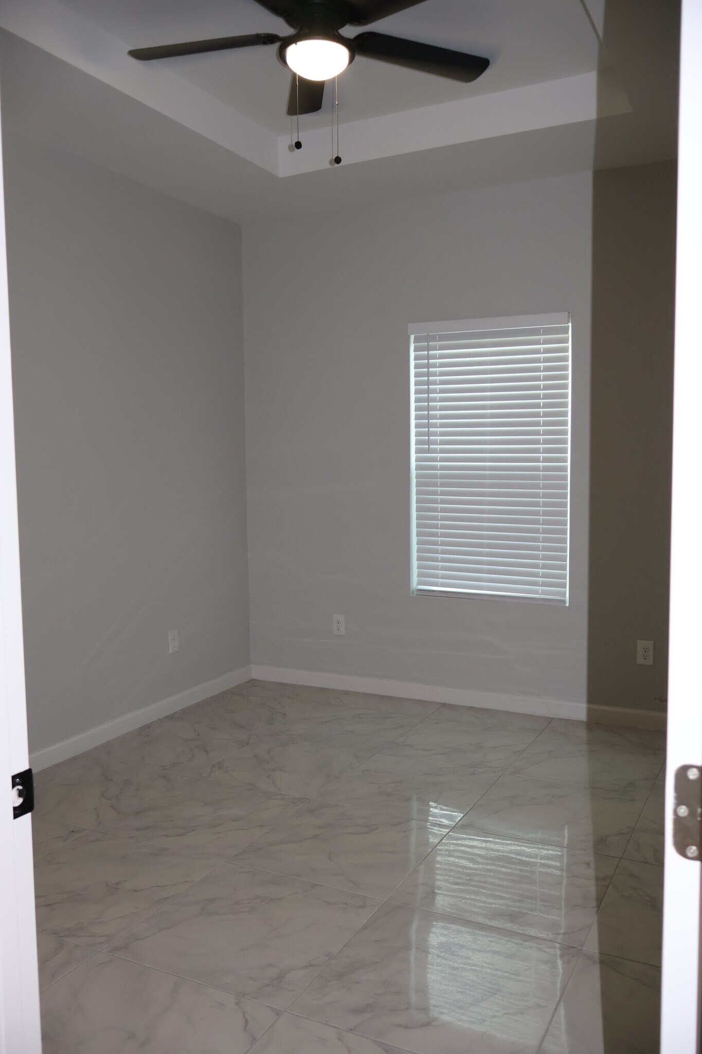 spare bedroom - 1005 Hidden Hills St